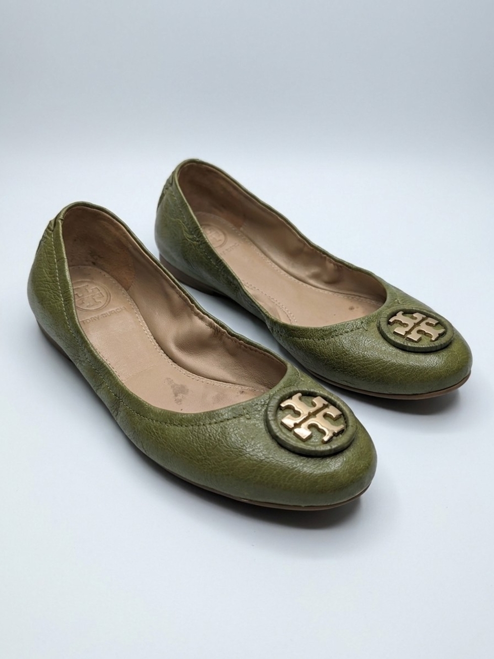 Tory Burch Green Leather Logo Ballet Flats with Gold Emblem